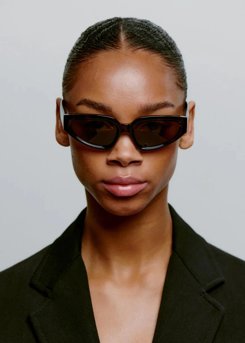 A.Kjaerbede Sunglasses Ella Demi Tortoise Model Front 2