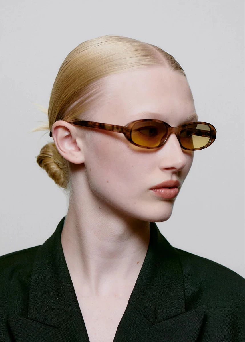 A.Kjaerbede Sunglasses Macy Coquina Model Side