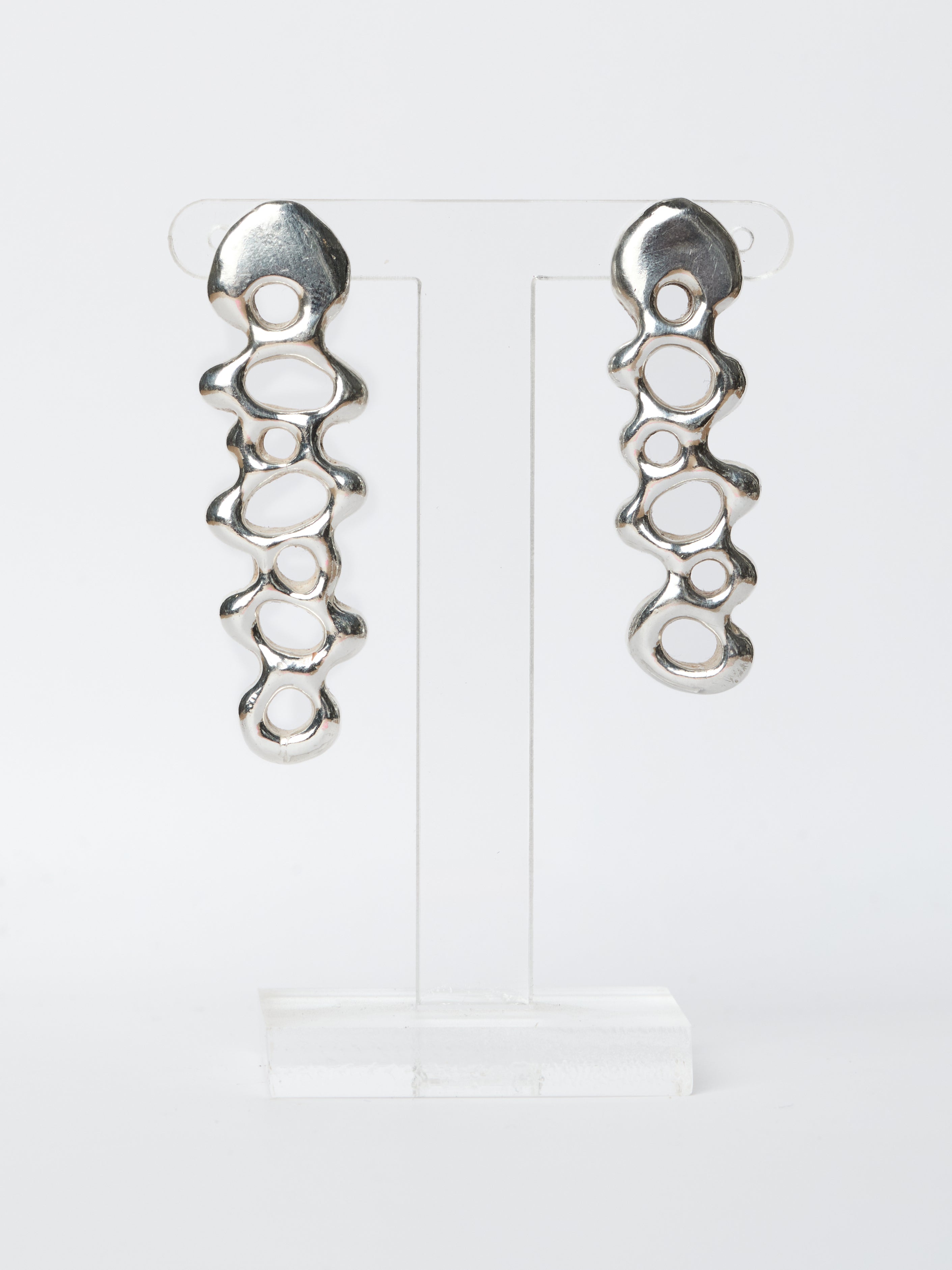 AREESHA ZANJEER EARRINGS