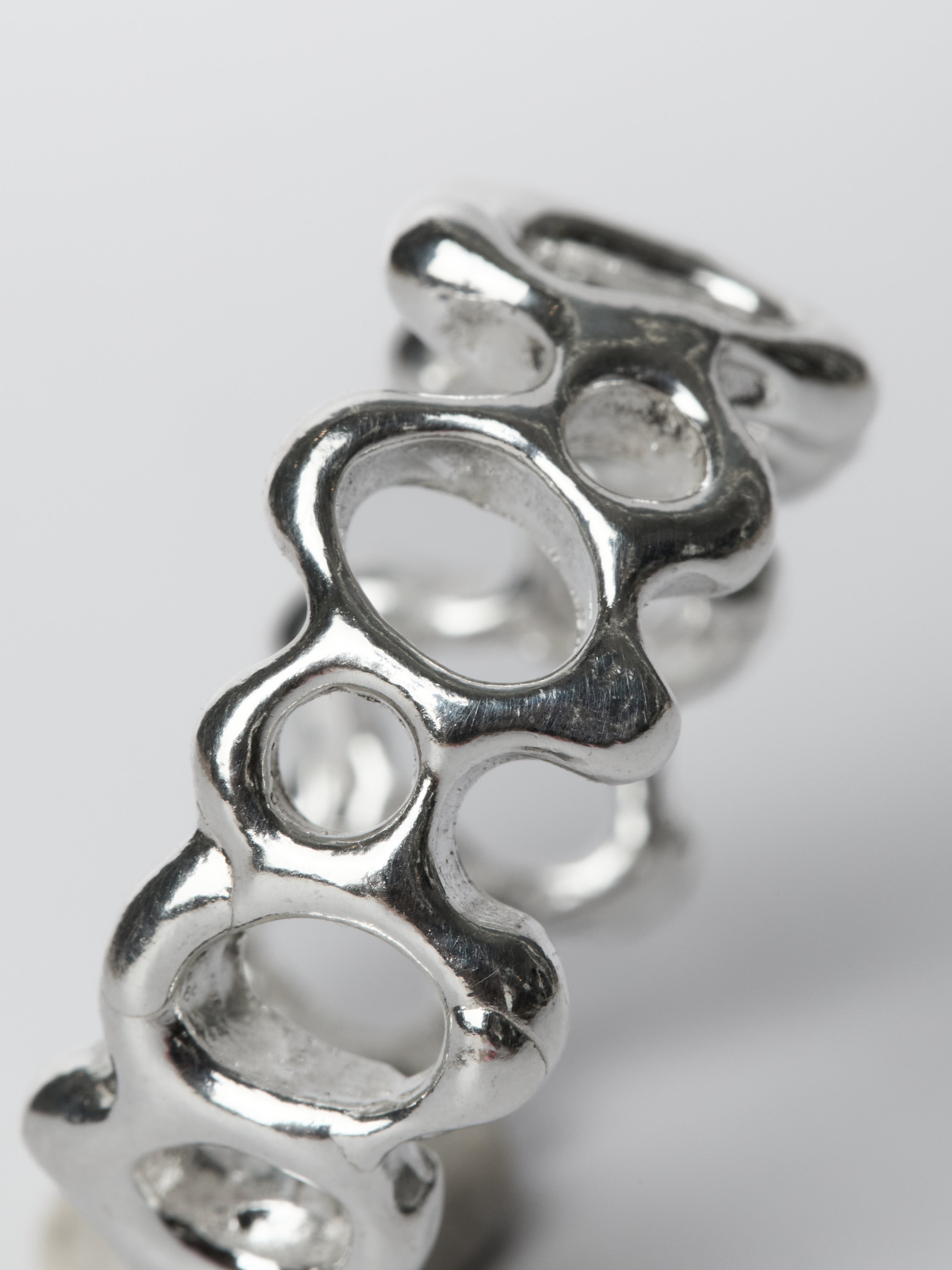 AREESHA_ZANJEER RING_