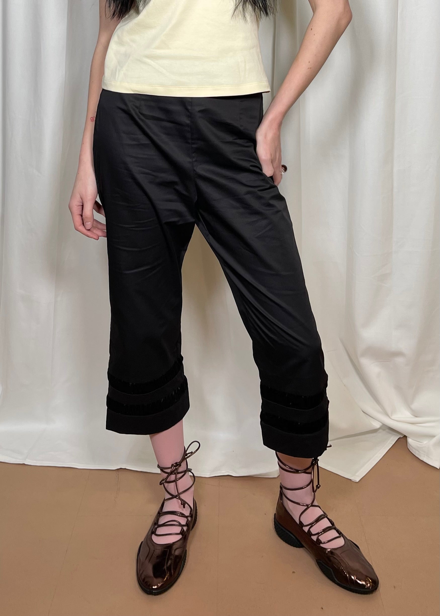 Alara Trousers in Black Hai