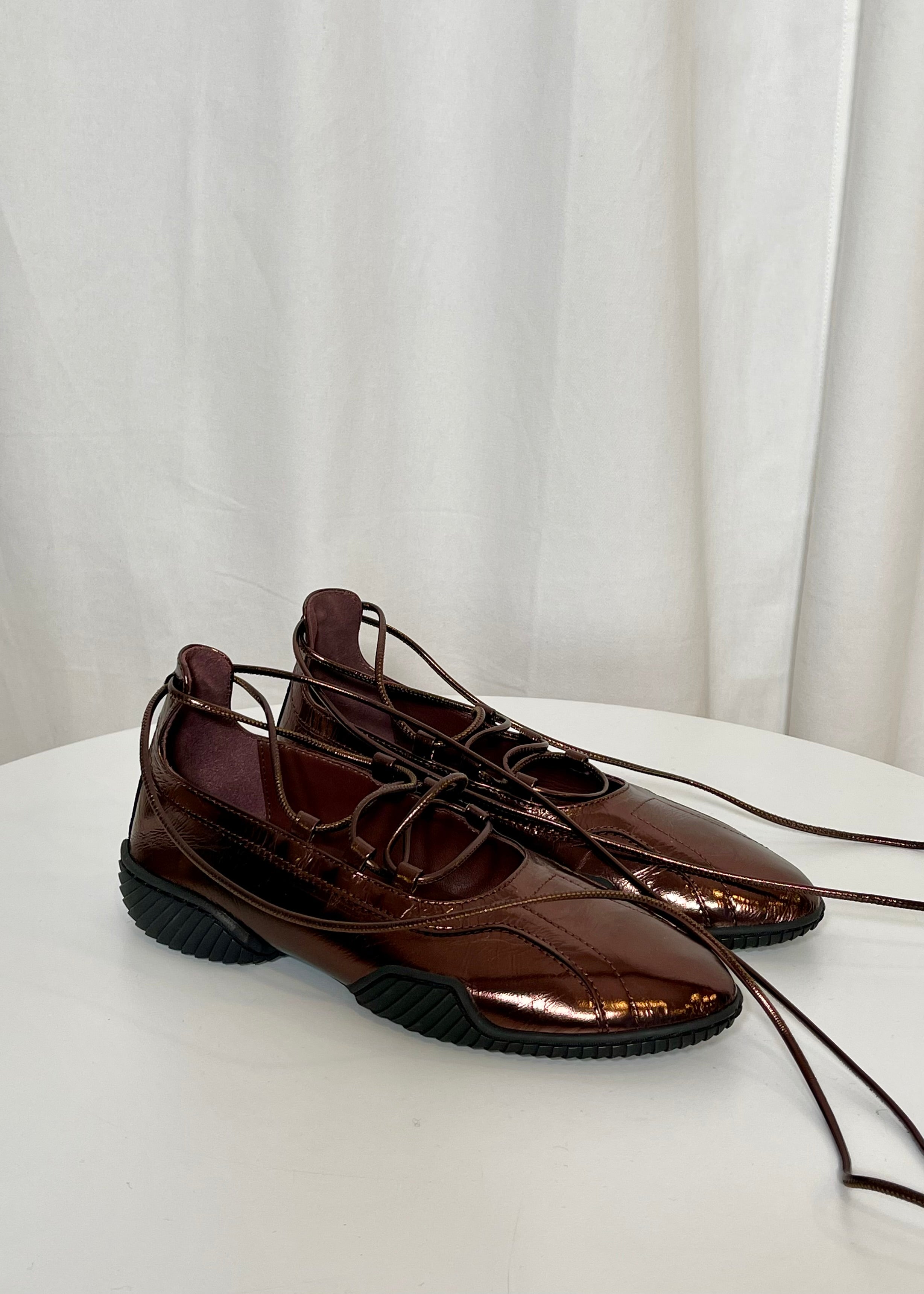 Averie Lace Ballerinas in Metallic Brown Miista