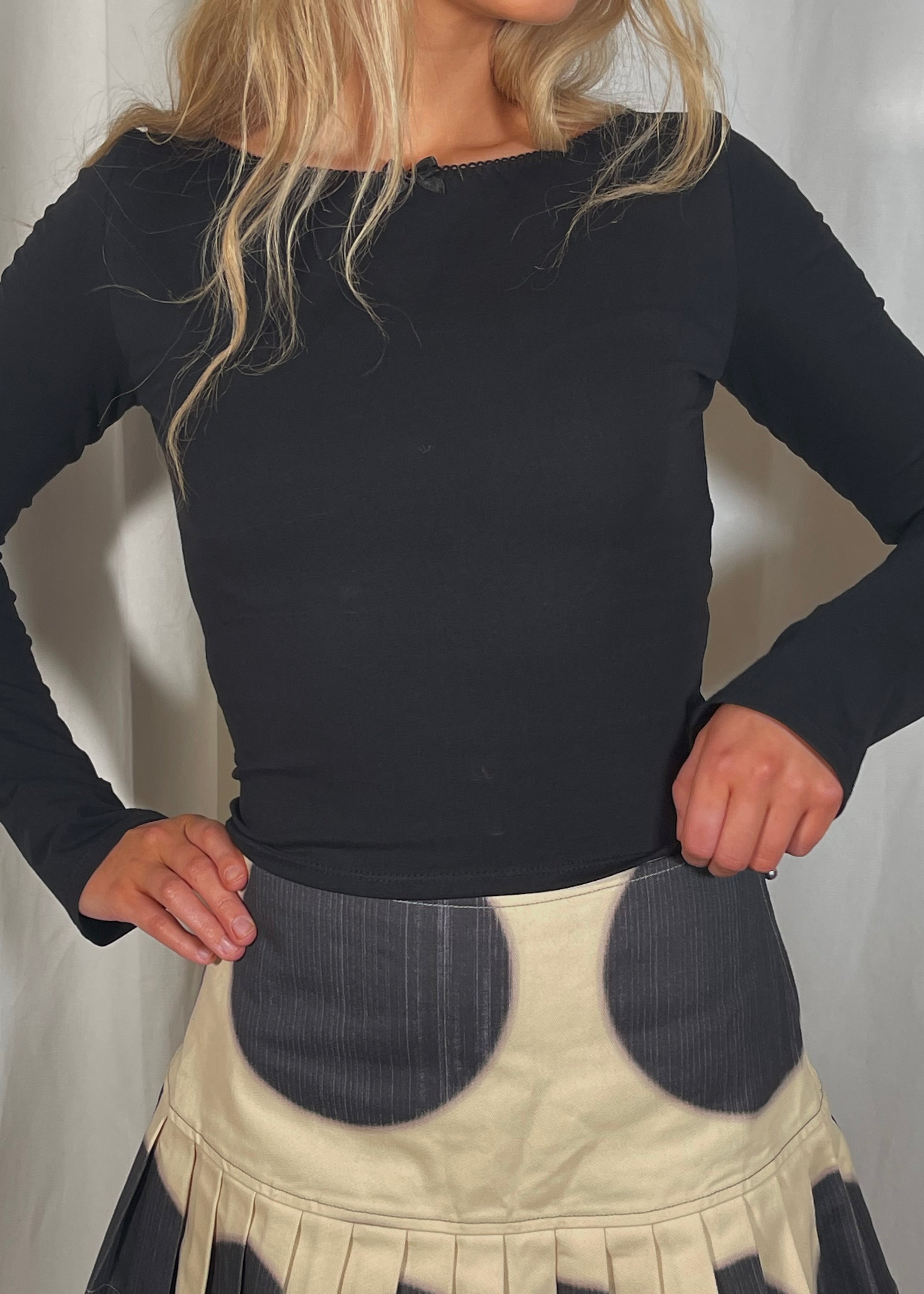 Black Jennifer Top Evie Joynes with Spot Skirt