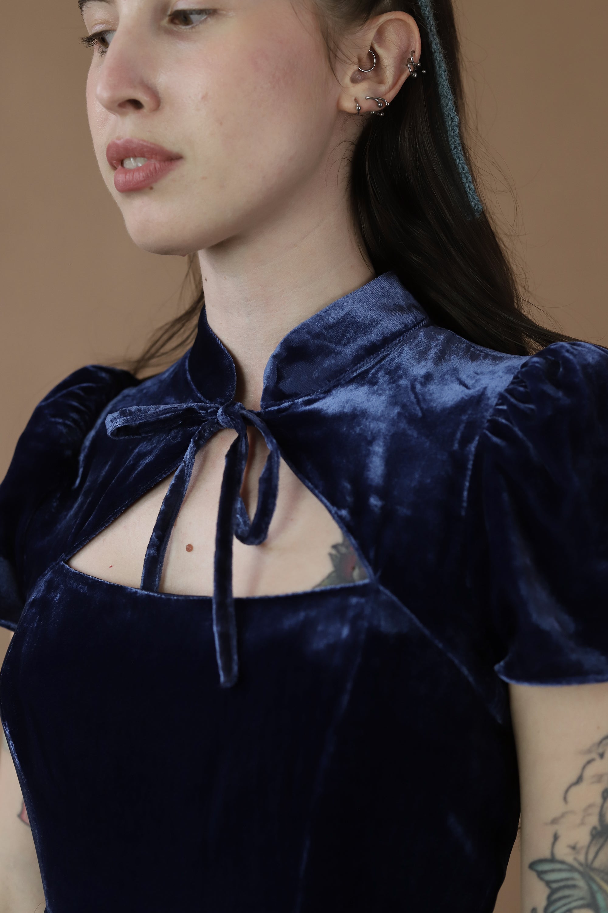 Carmella Velvet Midi Dress | Navy