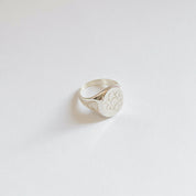 indifferent daisy brand imagery