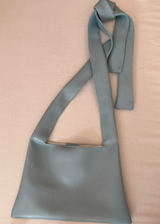 Nae Small Slouch Bag Baby Blue Flat