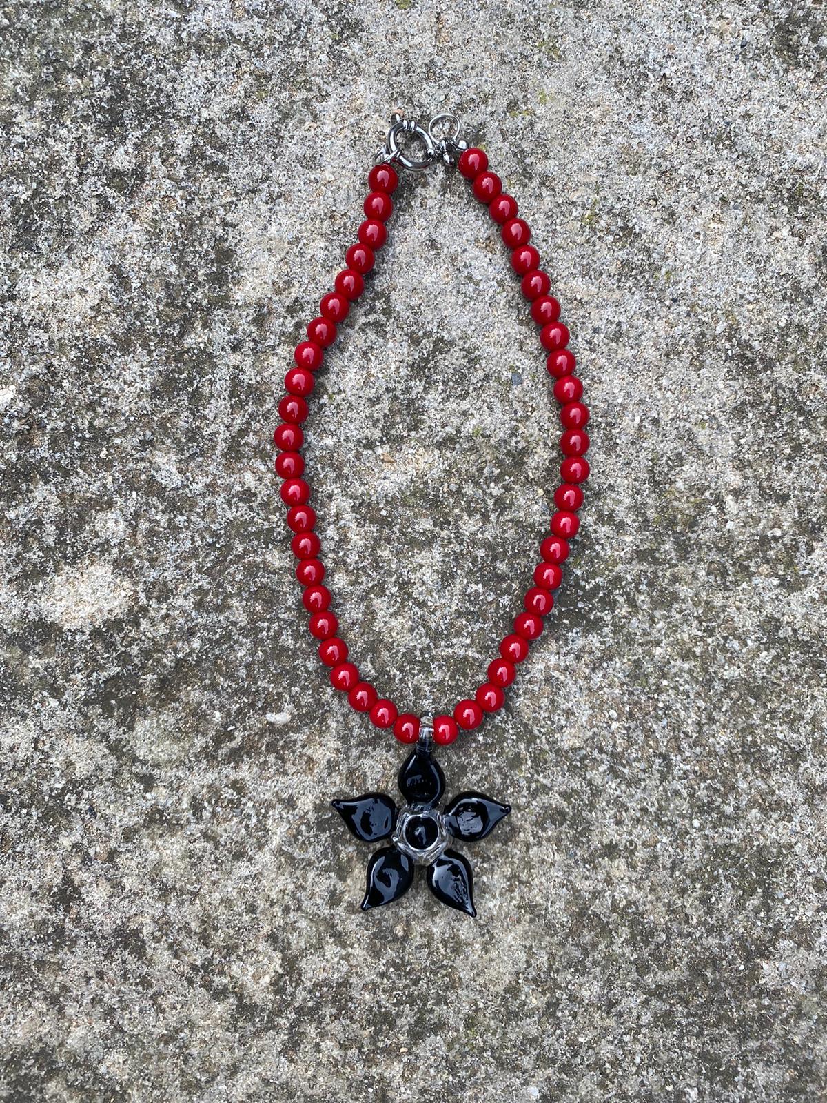 Suplais Pimpollo Necklace Black and Red