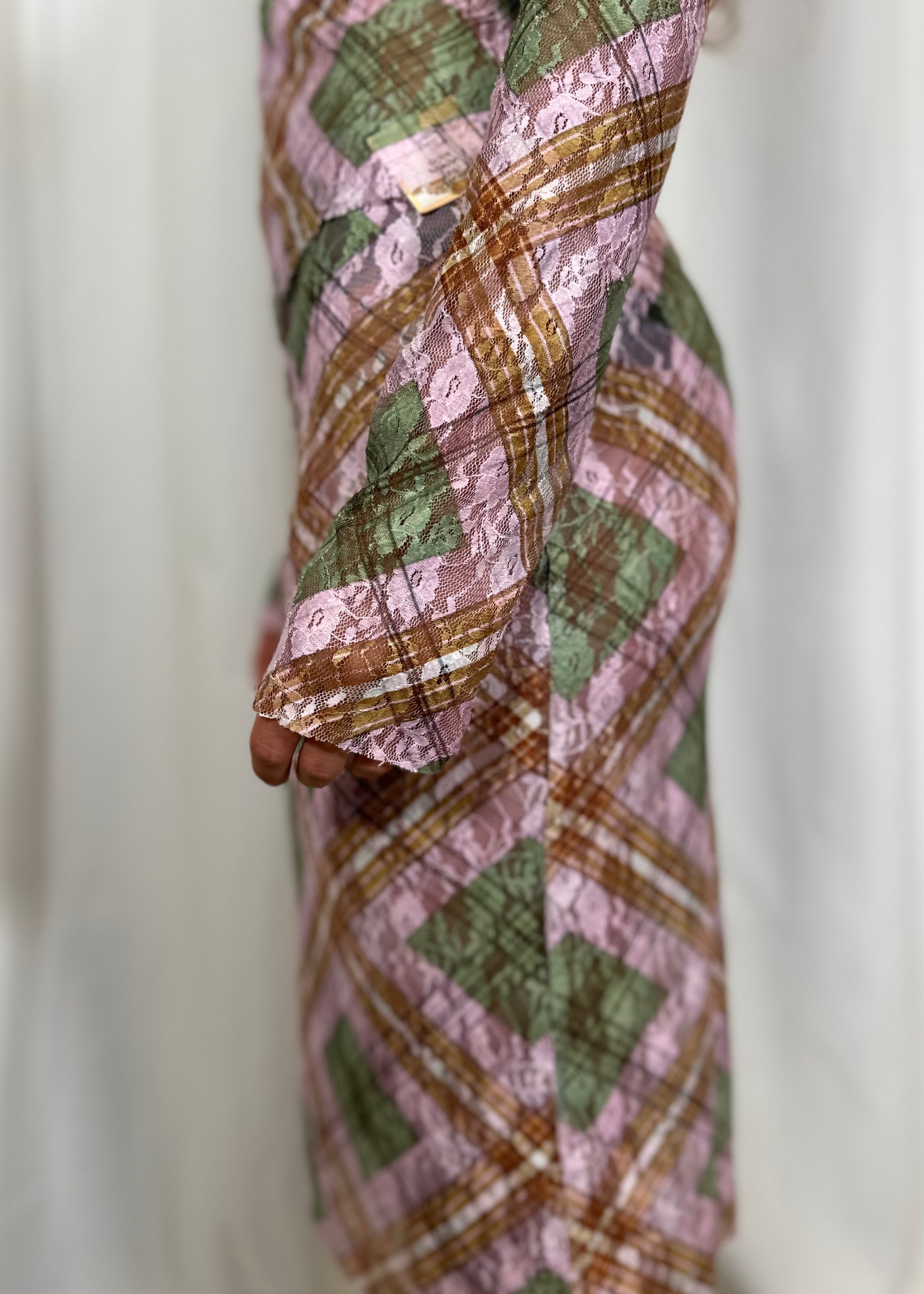 Hakuto Tartan Lace Long Sleeve