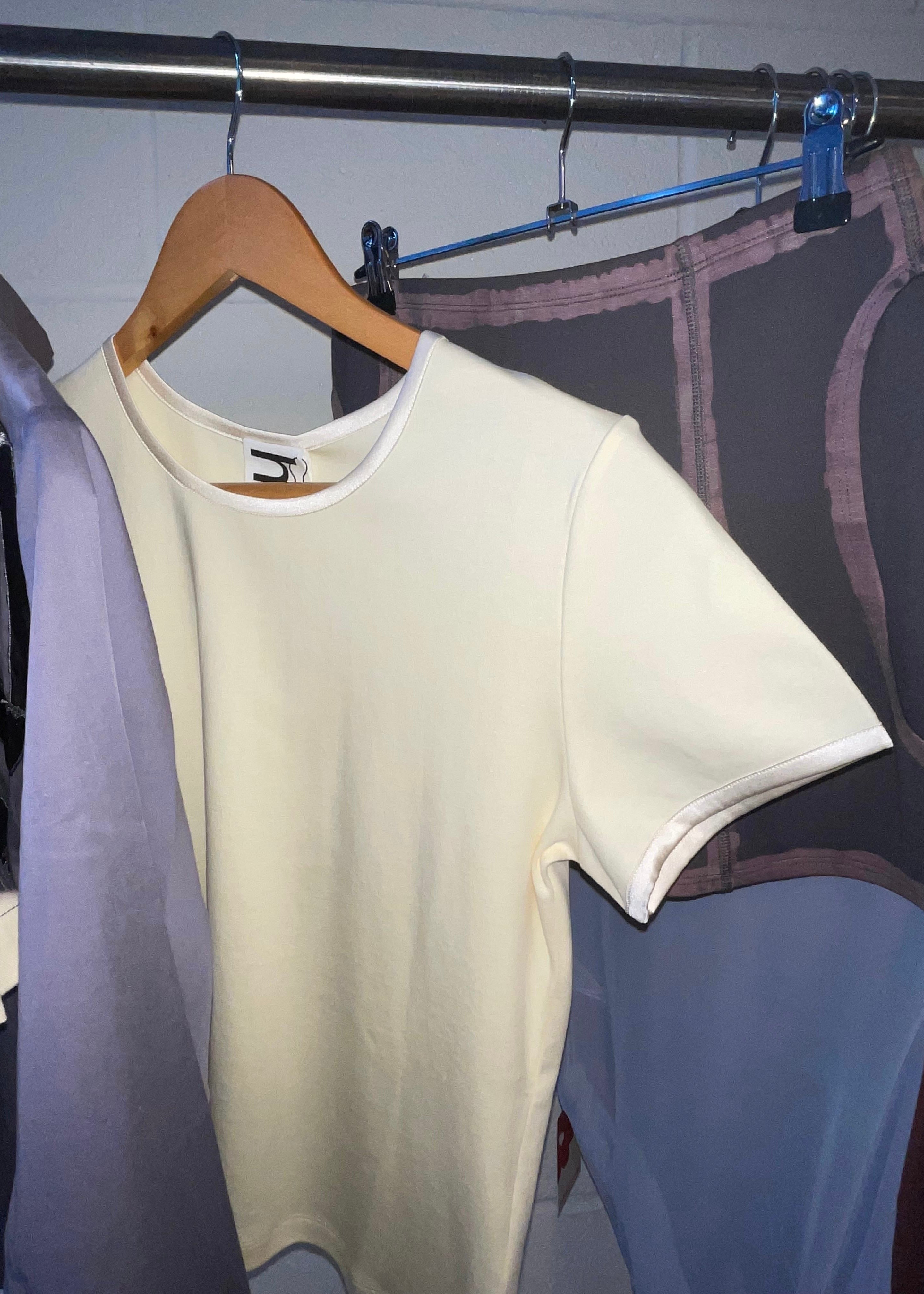 Talia Tee in Light Yellow Hai