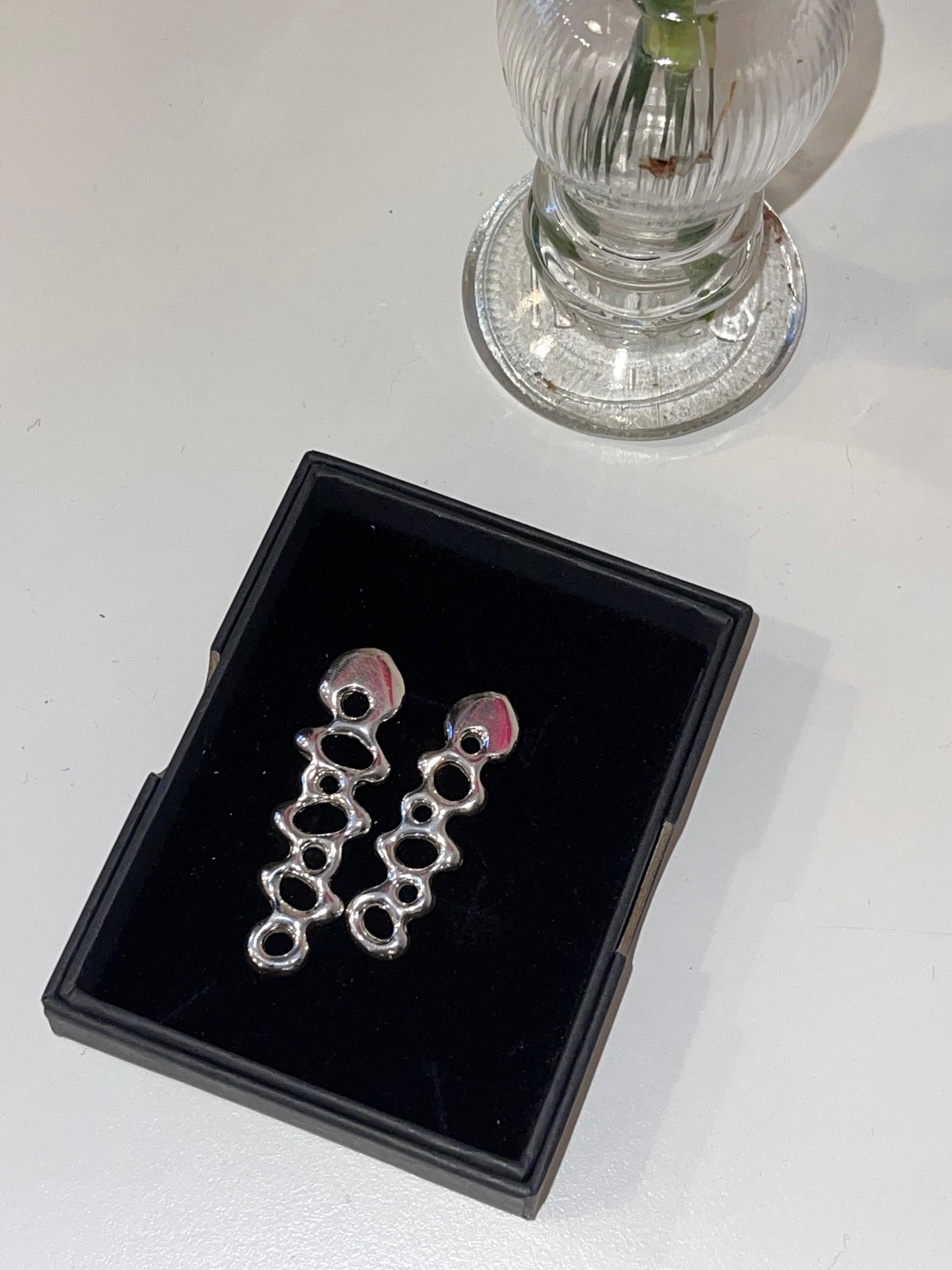 Zanjeer Earrings Areesha