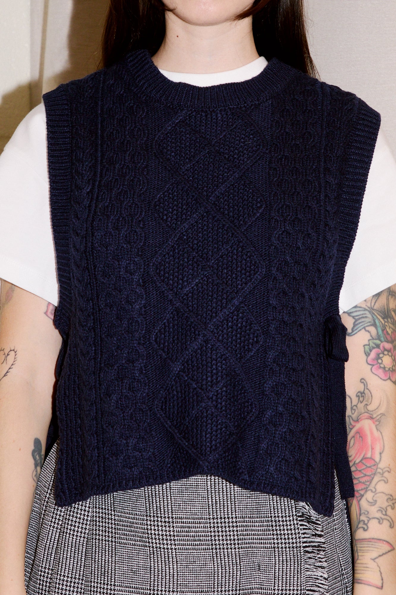 beams boy g alan vest front