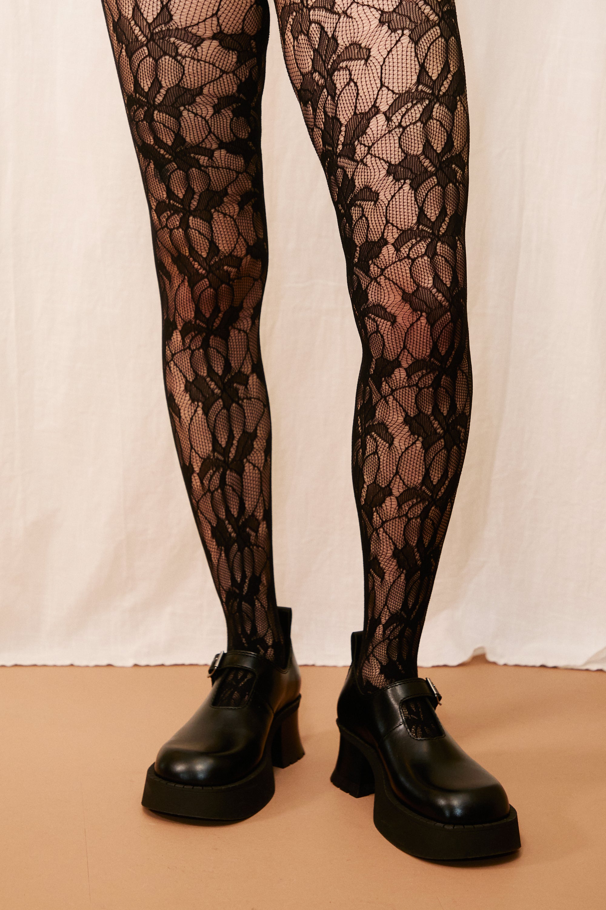 lauren perrin black orchid lace tights