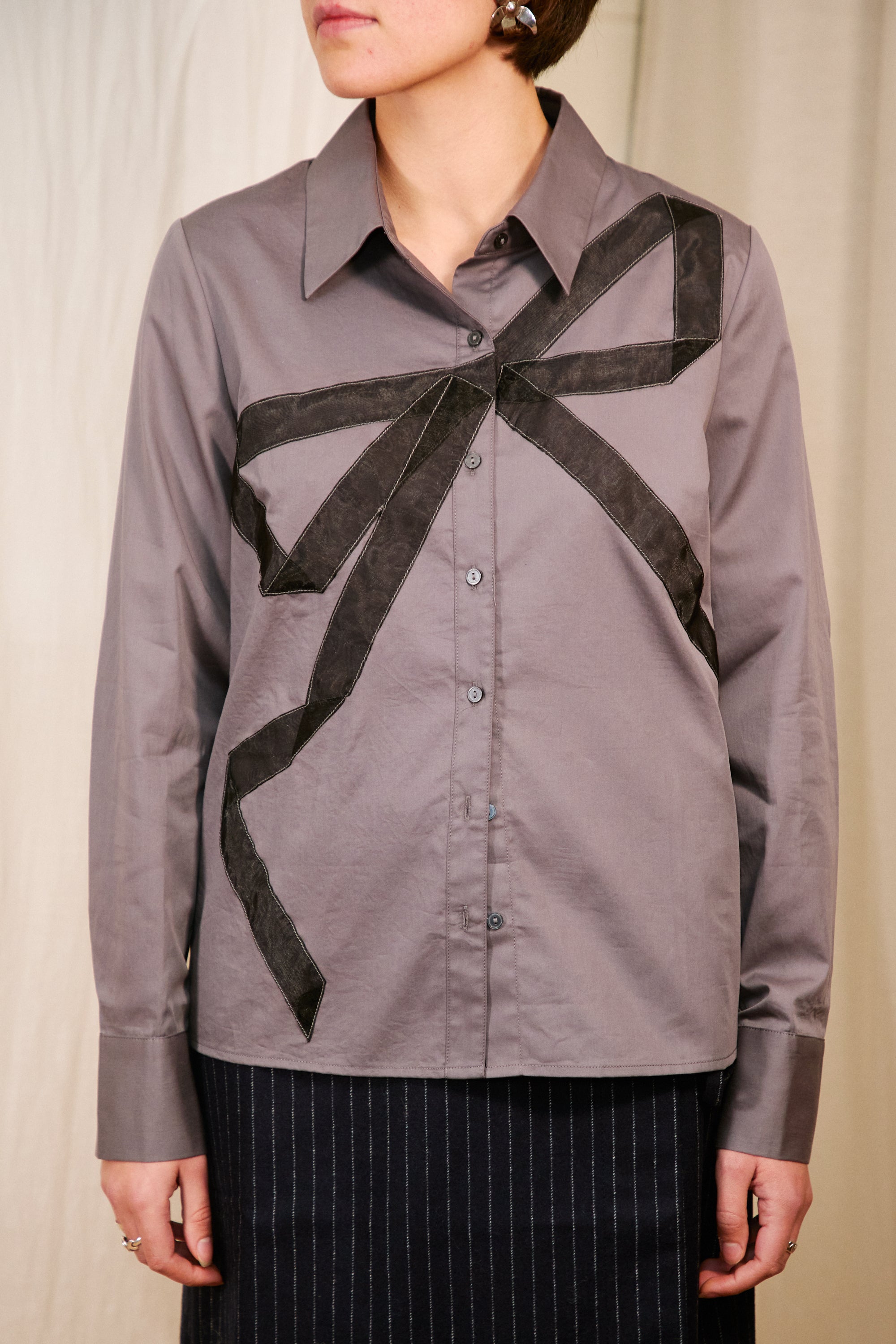 lovethanks chase button down shirt close up detail