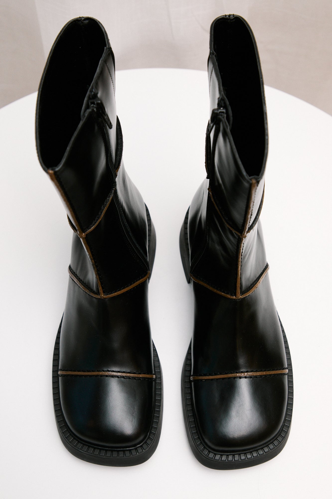miista dahlia boots black and brown