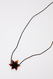 rina glass flower necklace eyland