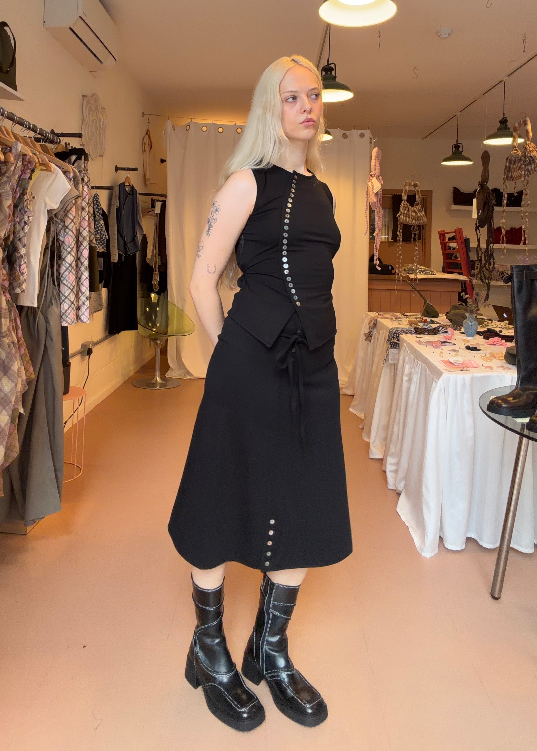 Caro Skirt in Black