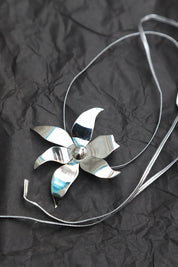 Evie Flower Necklace