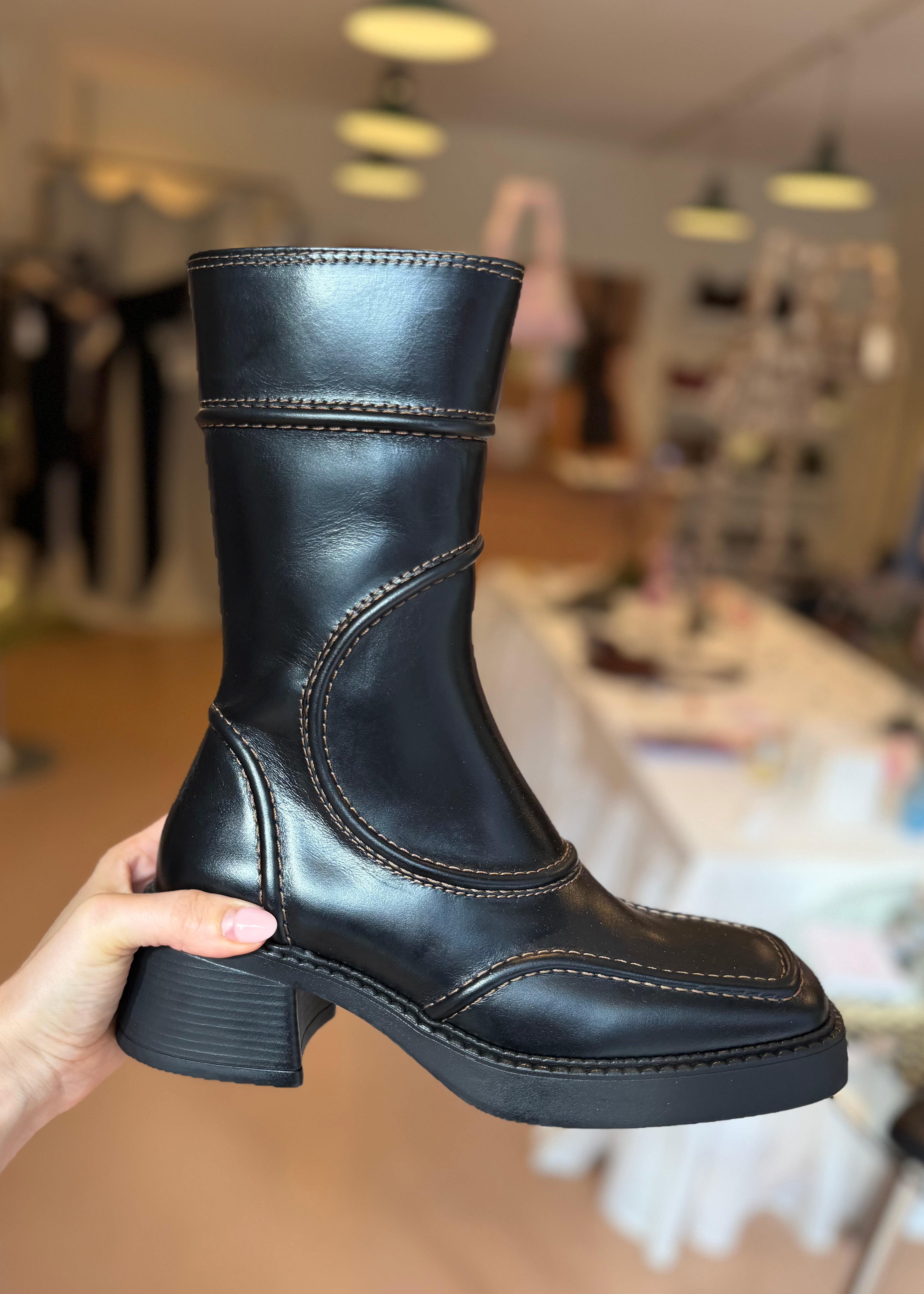 Malene Ankle Boots | Black & Brown