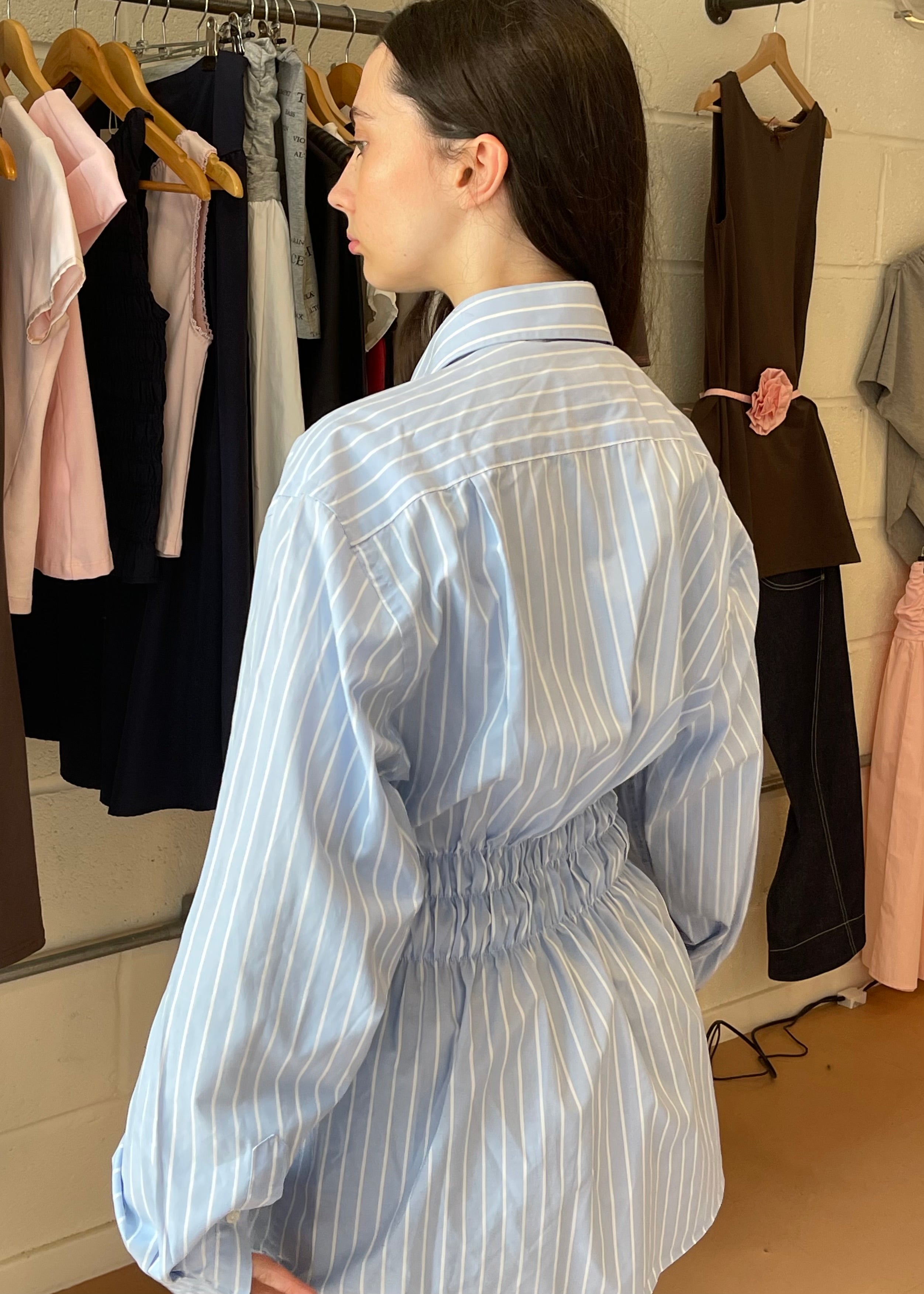 Blue & White Stripe Elastic Shirt