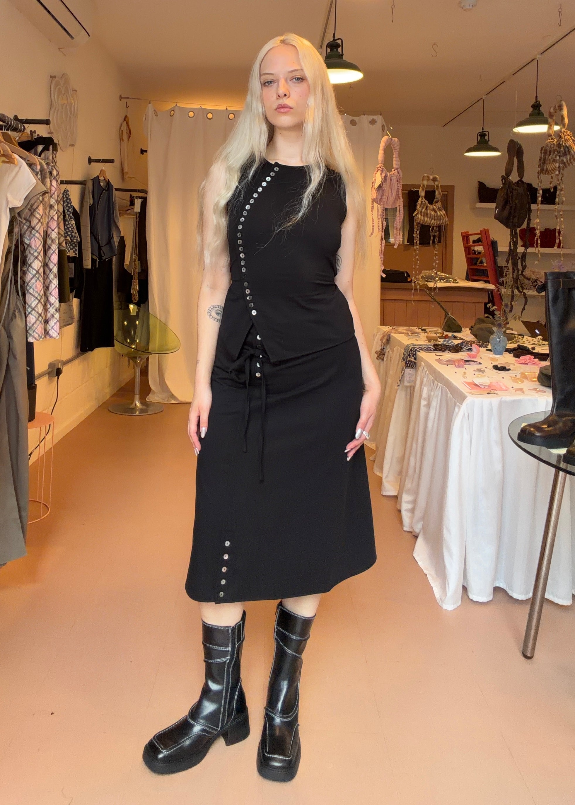 Caro Skirt in Black
