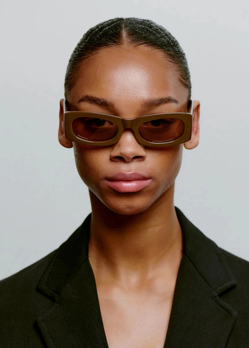 A.Kjærbede Sunglasses Frida Chocolate Model Front 2