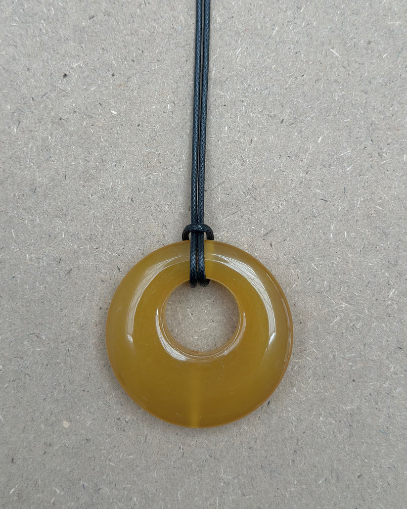 Agate Hoop Necklace Amber