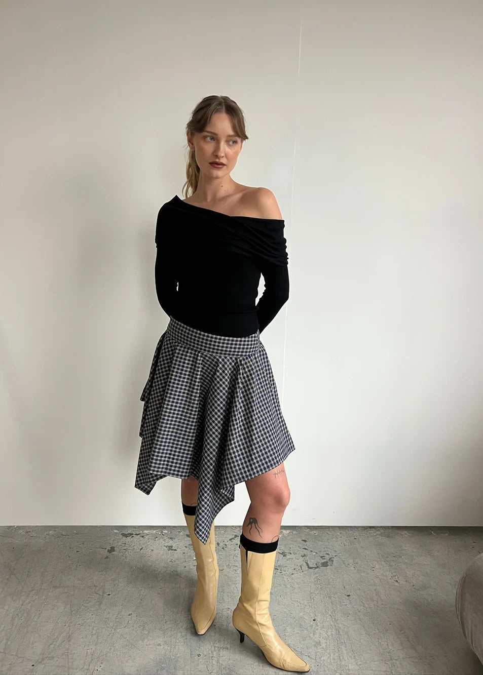 Accent Top Black Jersey A Bronze Age