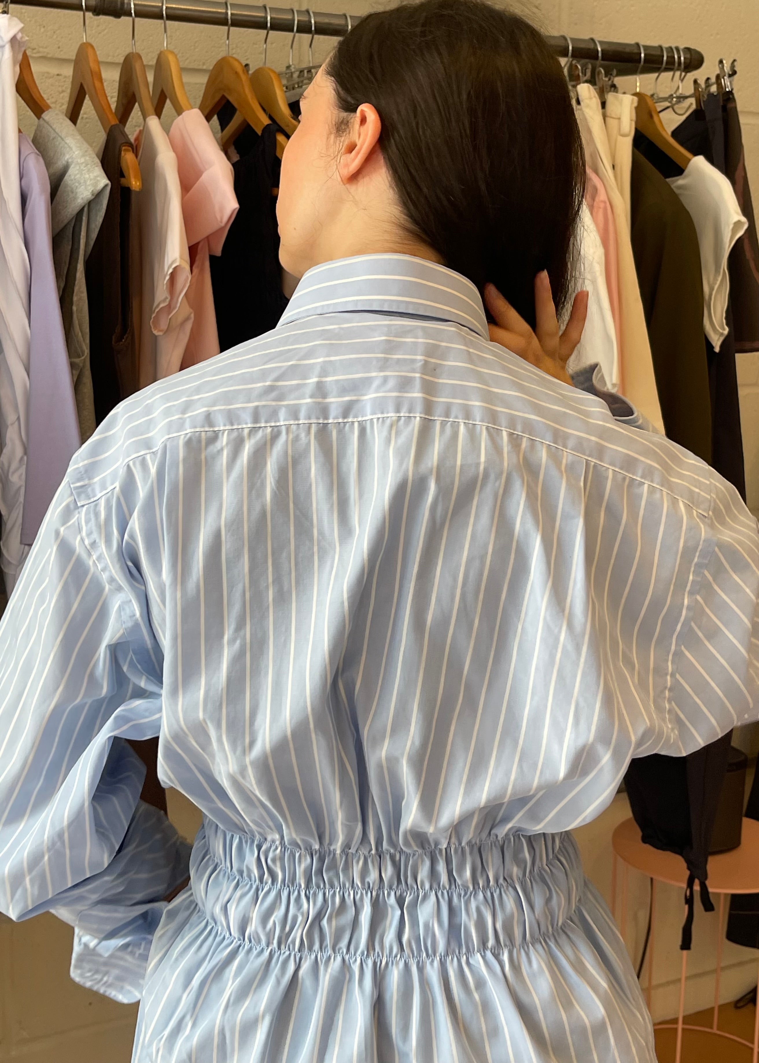 Blue & White Stripe Elastic Shirt