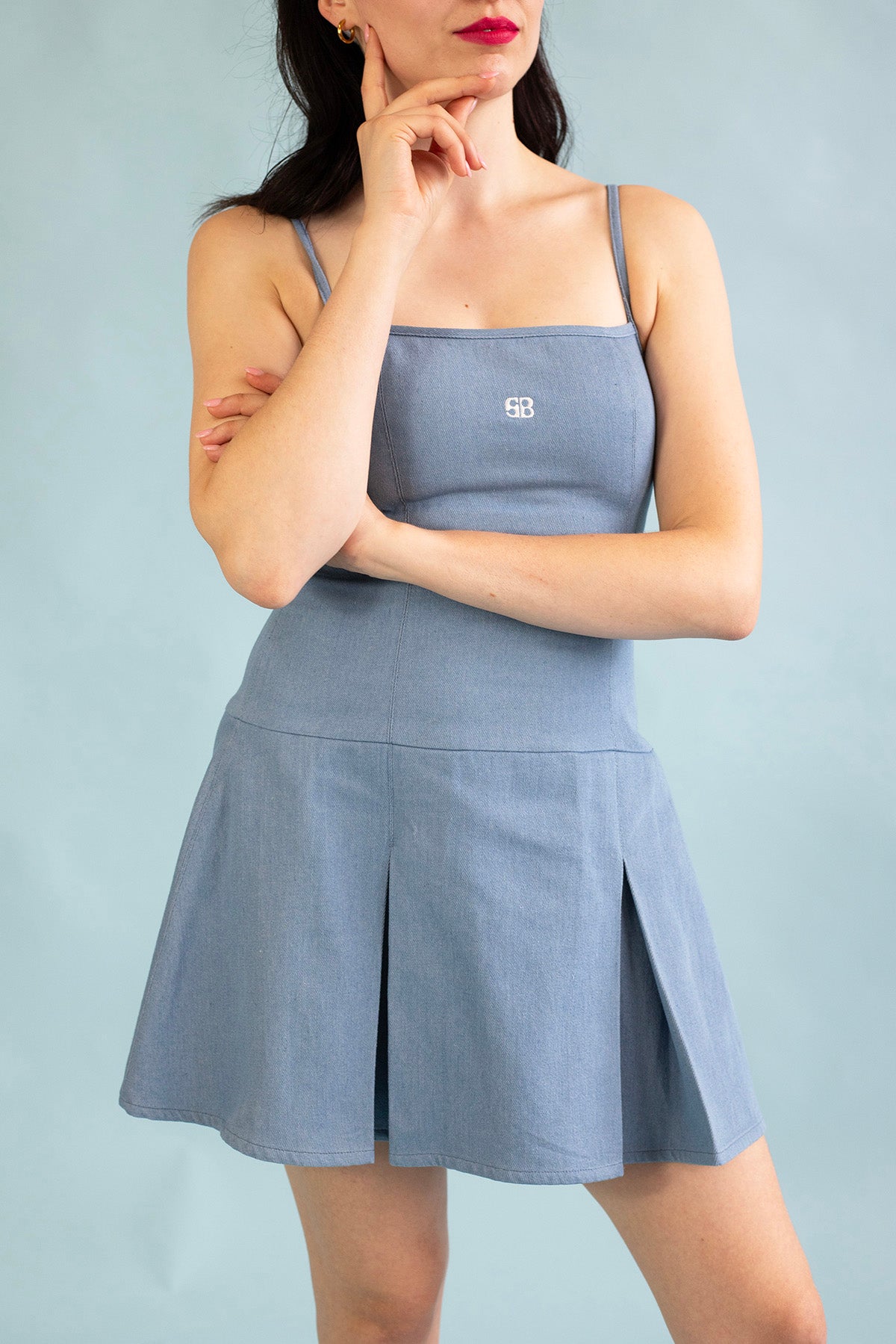 salut beauté | Light Denim Dress | The School Uniform