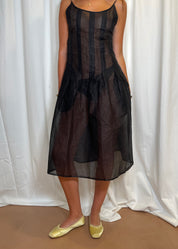 Bella Wynne Inverted Pleat Dress Cotton Organdie Black Front Close Up
