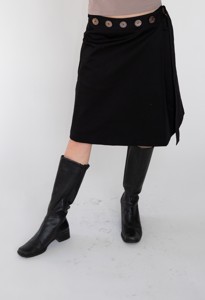 Button Skirt Lovethanks