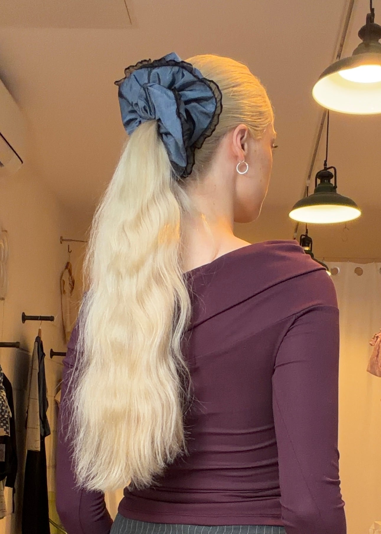 Doily Scrunchie Slate Taffeta