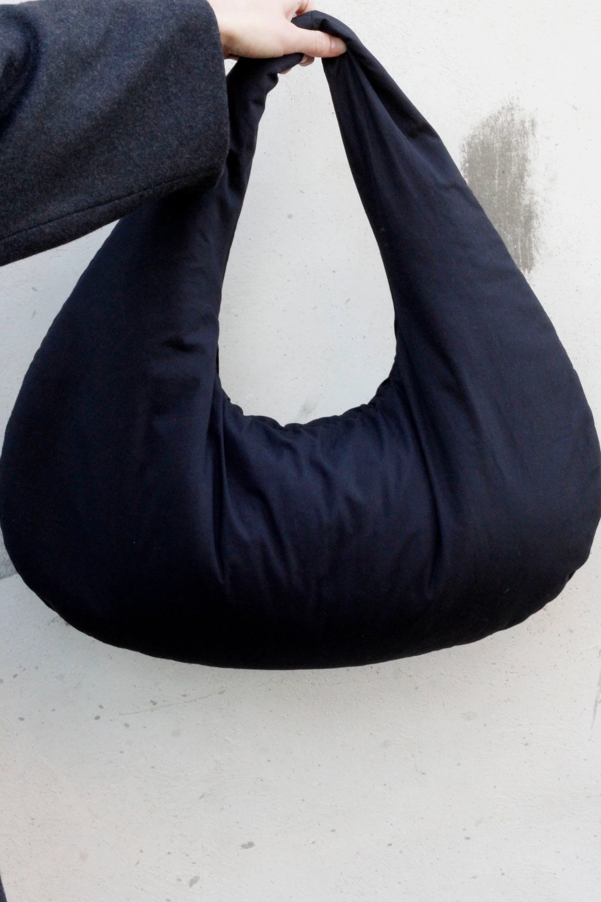 EchoBagBlack.webp