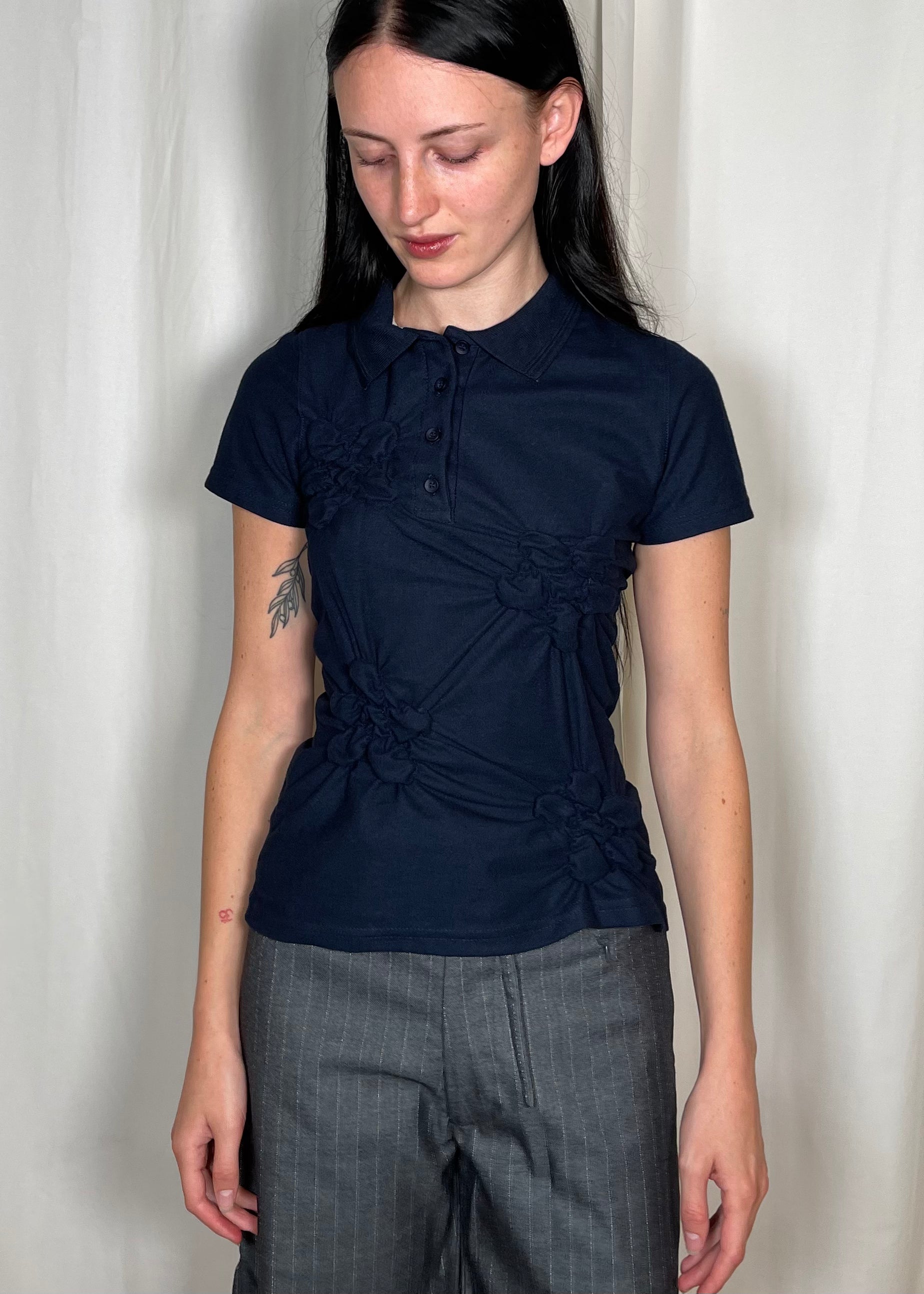 Estudio1999 Flor Polo Navy