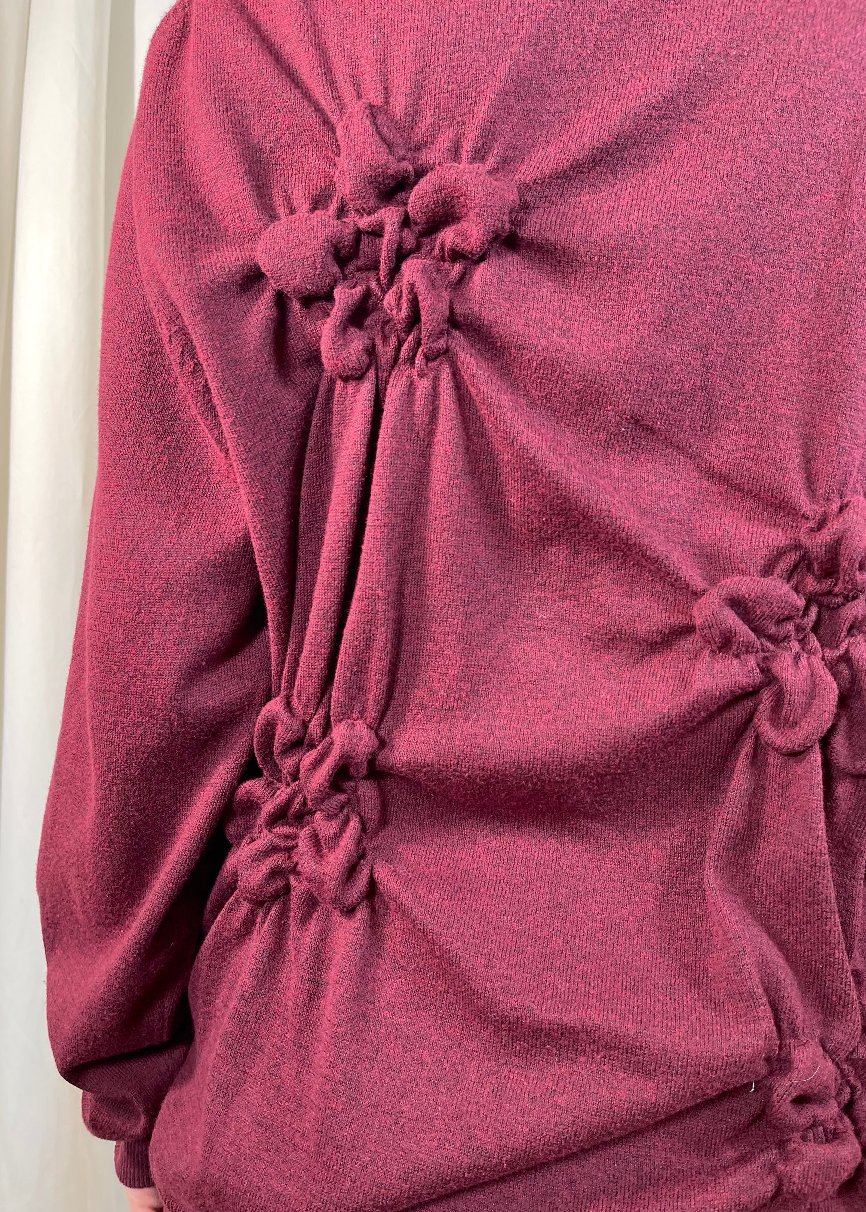 Flor V Neck Burgundy