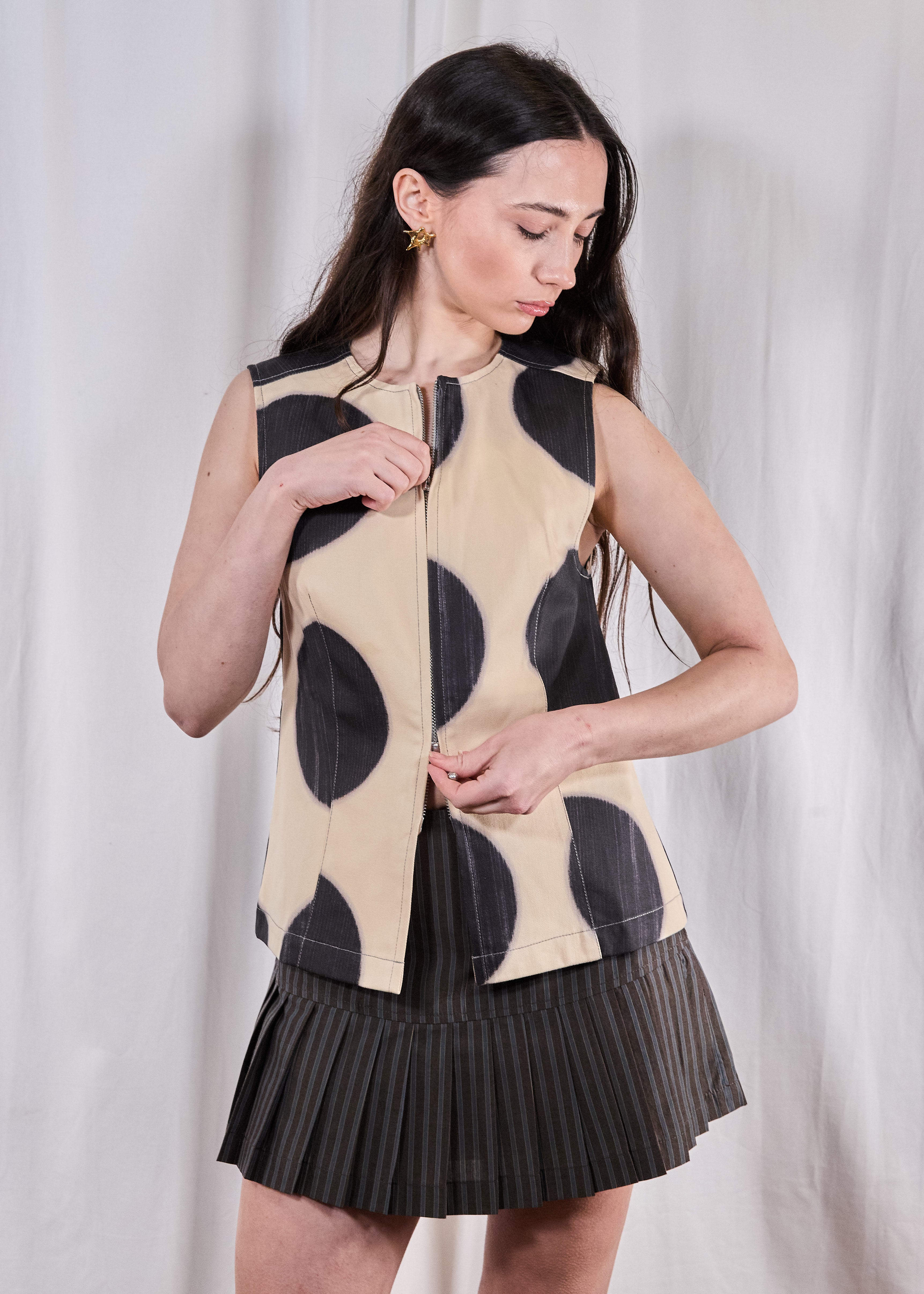 PRE-ORDER | Spot Vest