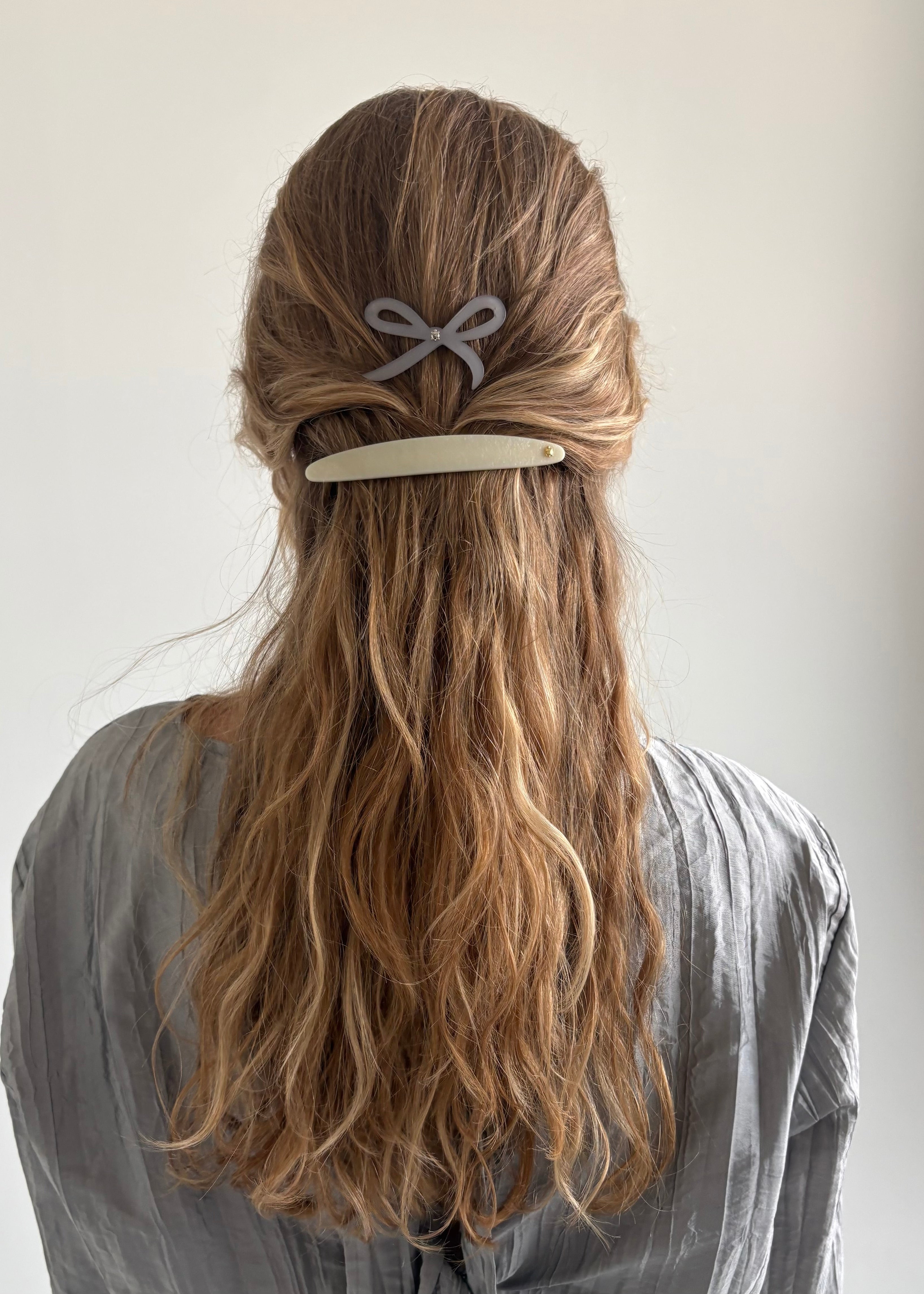 Mila Hair Clip Turtle Story