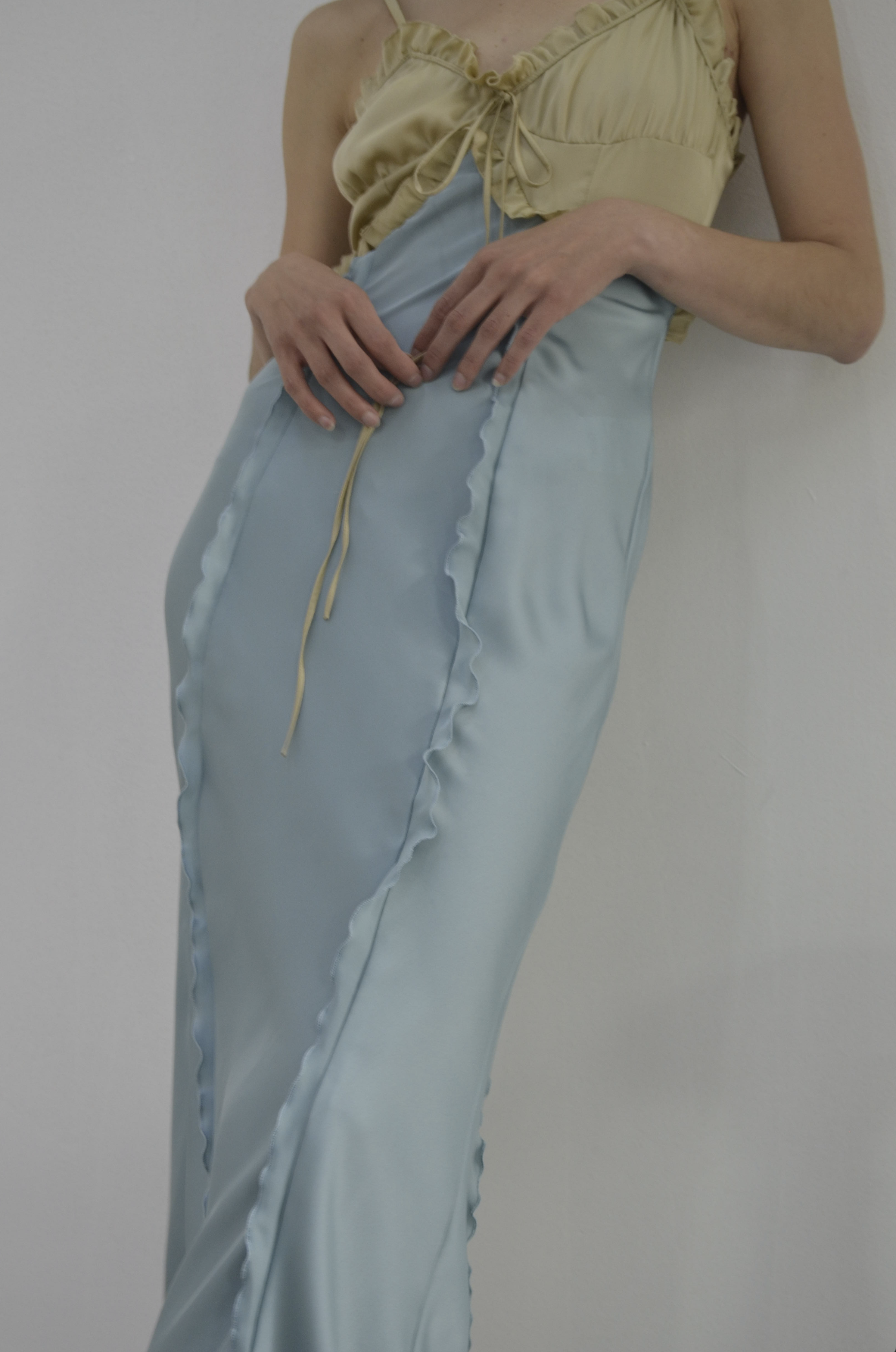 Momento Dress estudio1999 