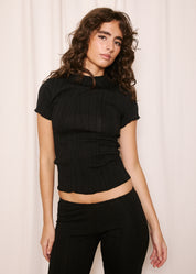 NORAH_Classy Tee Black Mariola Homoncik