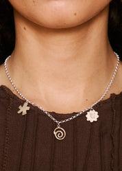 NORAH_Icons Necklace Sken