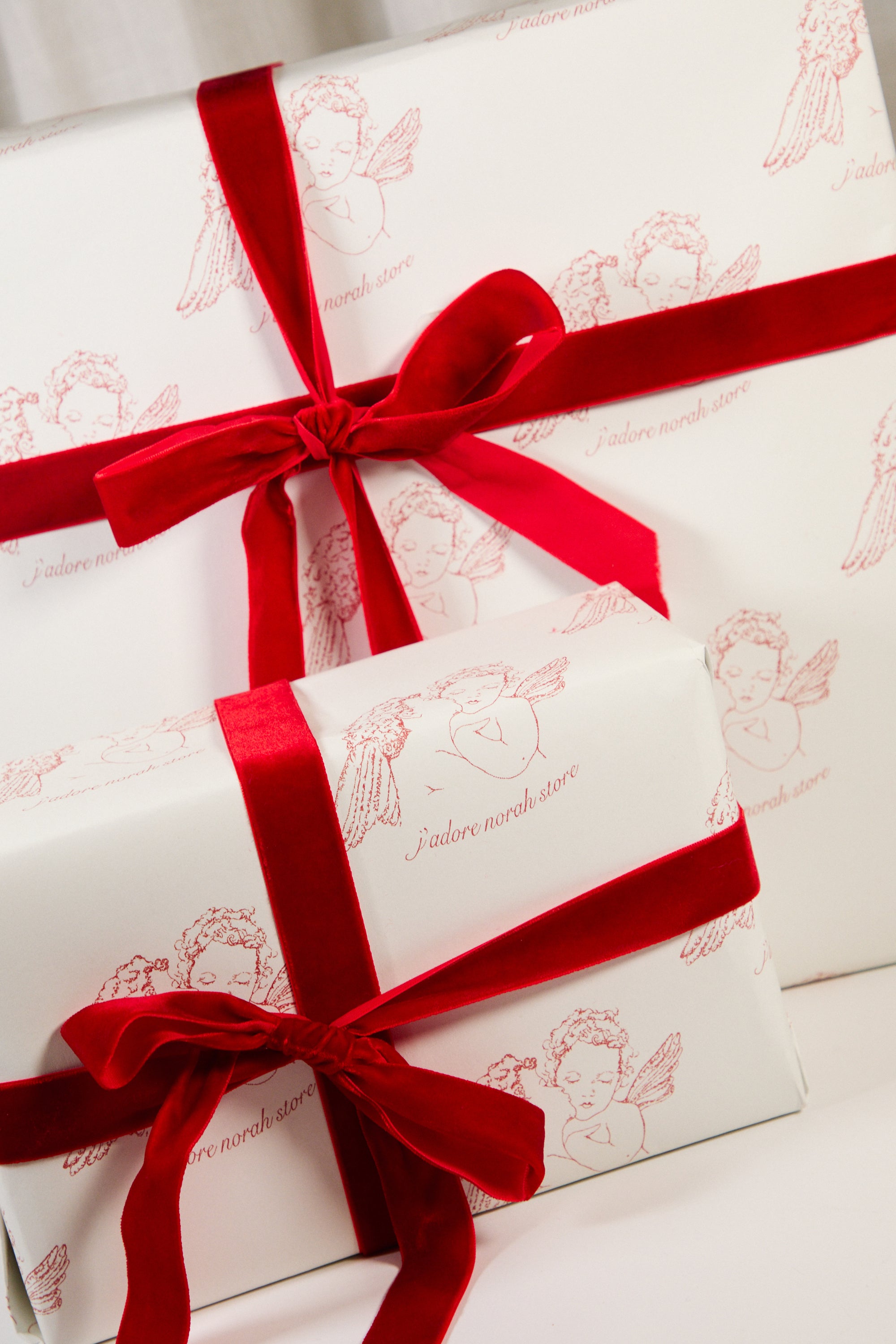 Cherubs Gift Wrap