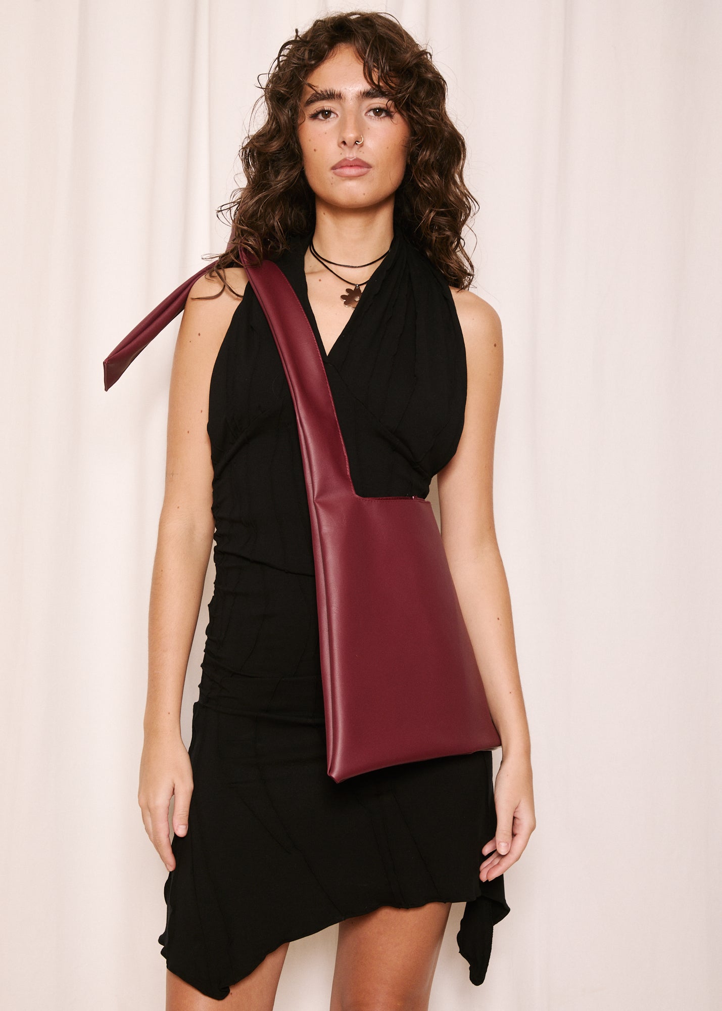 NORAH_Naé Burgundy Bag