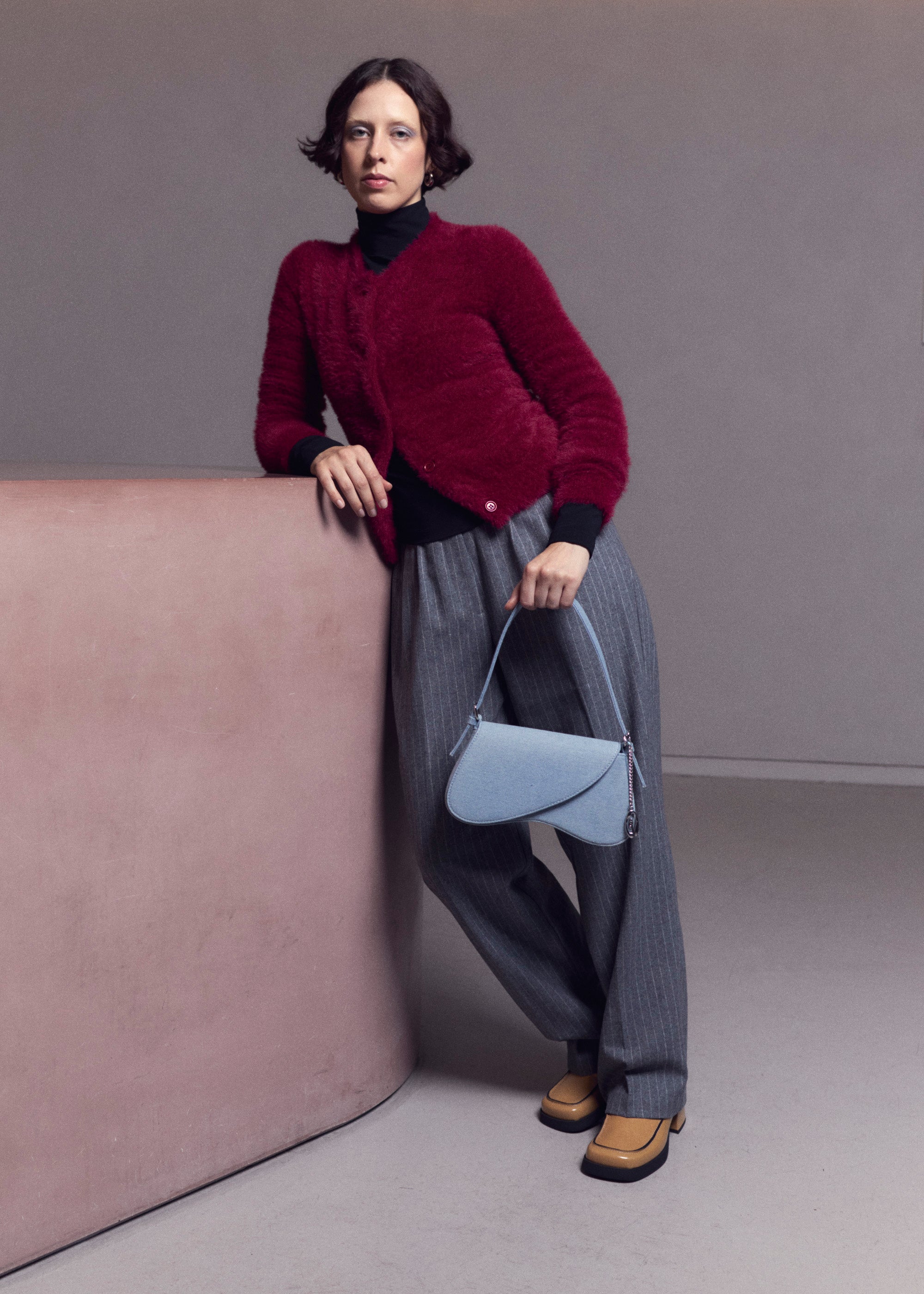 NORAH STORE AW24 PEARL KNIT 90S FLUFFY CARDIGAN