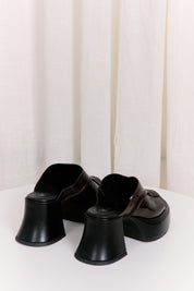 Lota Sandal | Brown