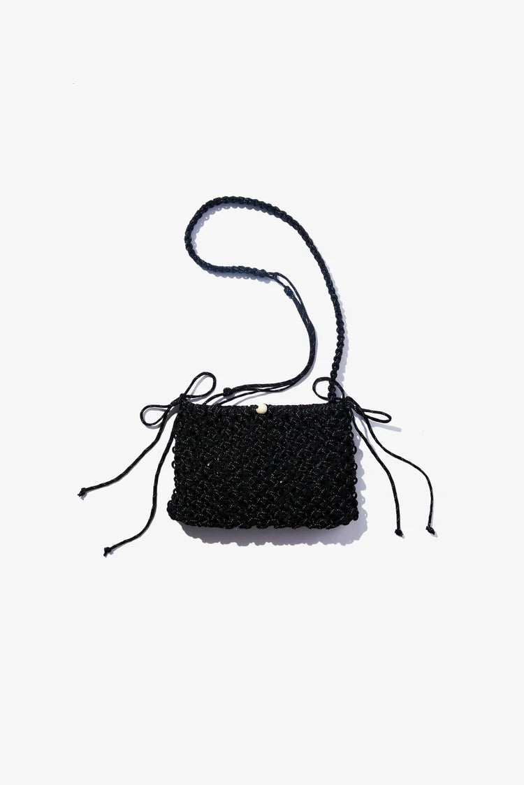 NOTS DAILY BAG FLATLAY