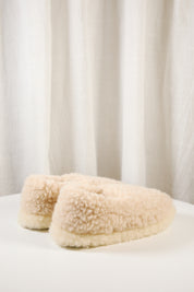 YOKO WOOL SLIPPERS IN NATURAL