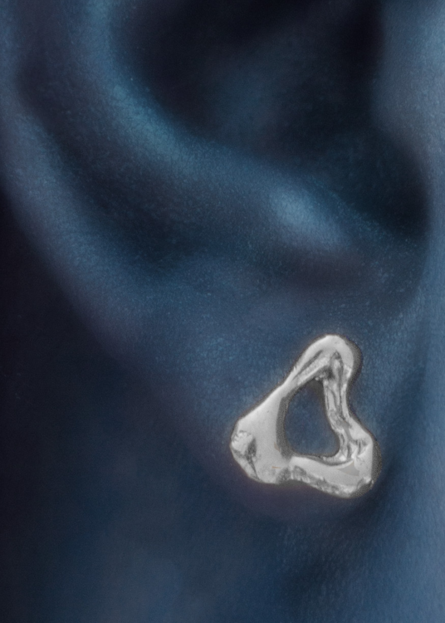 Silver M76 Earrings Alba