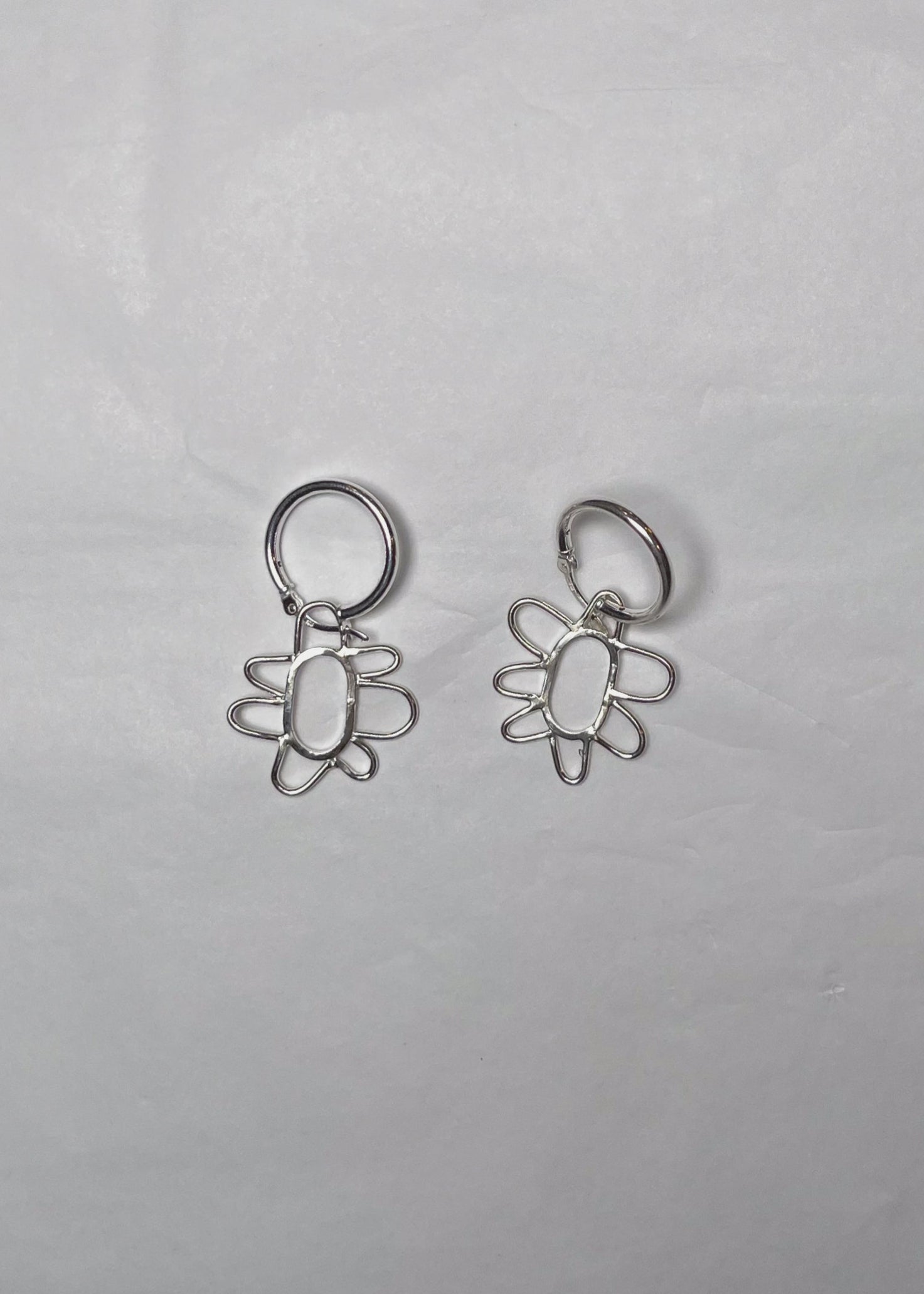 Sken Studio Silver Flower Outline Hoops