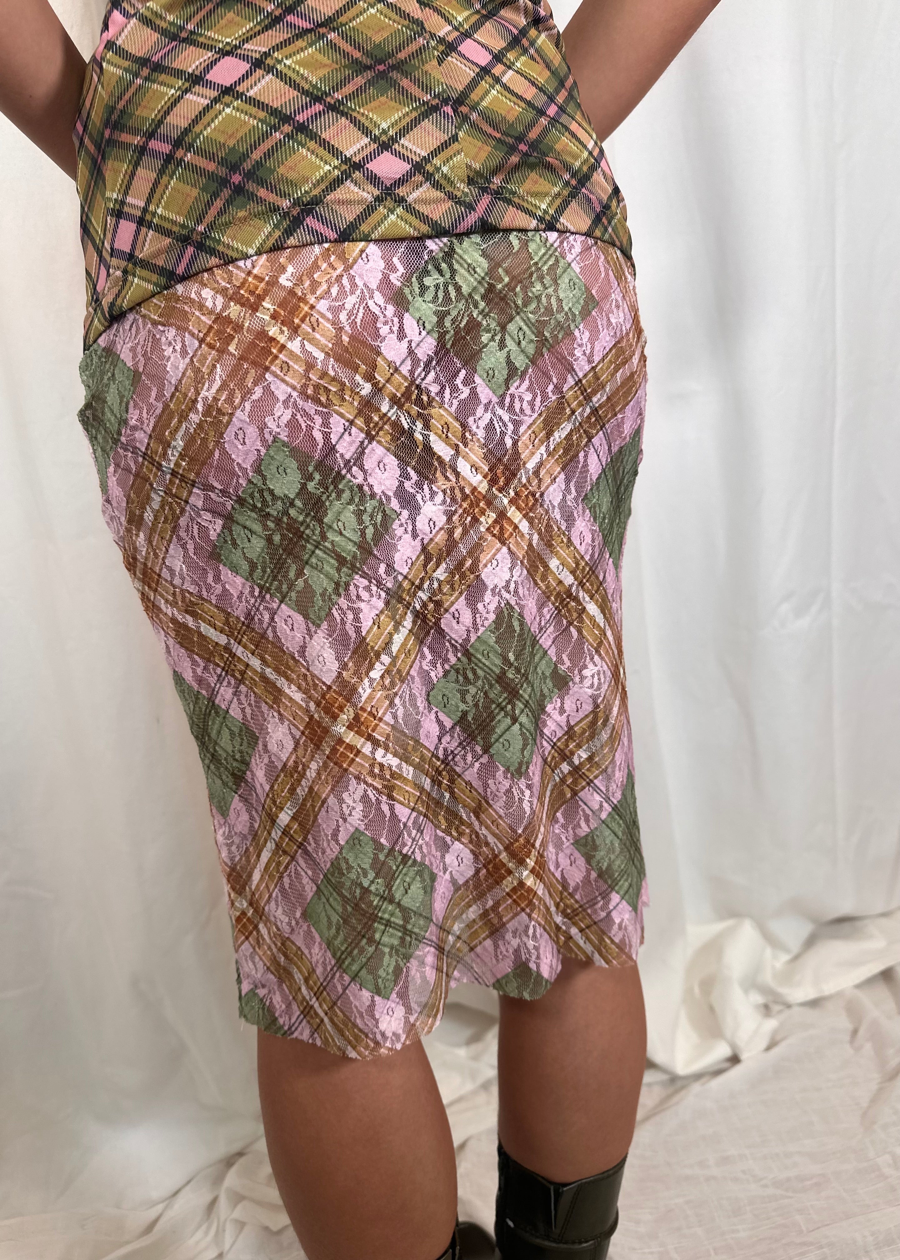 Hakuto Tartan Plaid Lace Midi Skirt