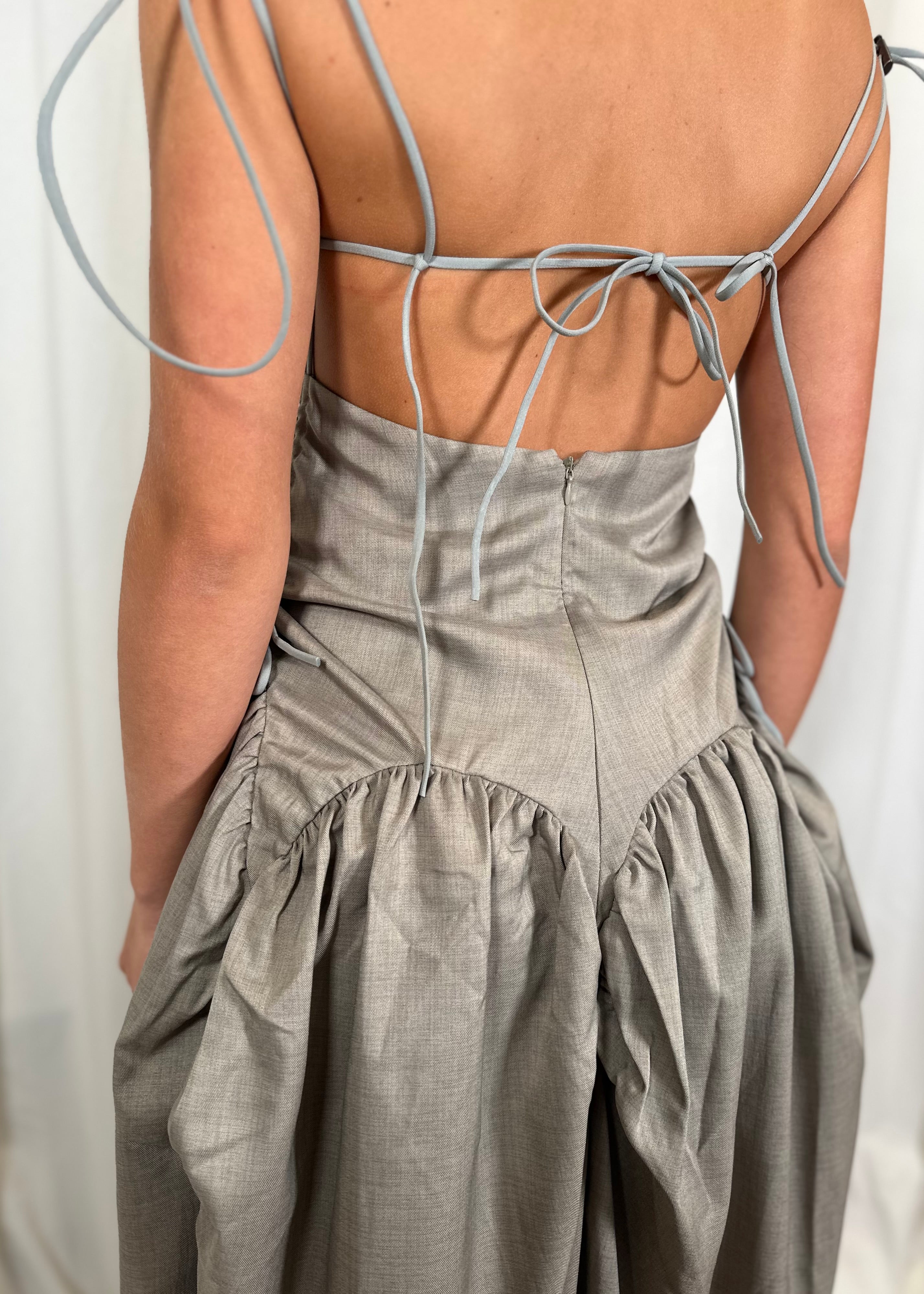 Open Back Cami Bubble Maxi Dress